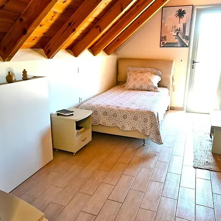 Loft * Araxos